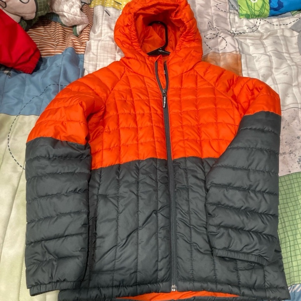 Youth medium Columbia Jacket Orange/Grey